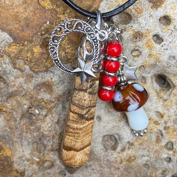 Healing Necklace- Hexagonal Picture Jasper - Picture 3 of 6